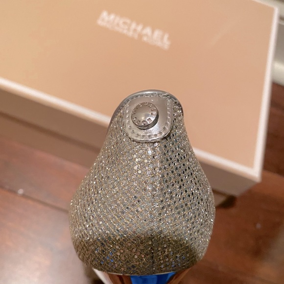 MICHAEL Michael Kors York Platform - Picture 6 of 7